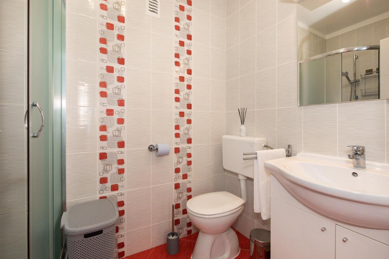 Apartment Marija Krk Town Buitenkant foto