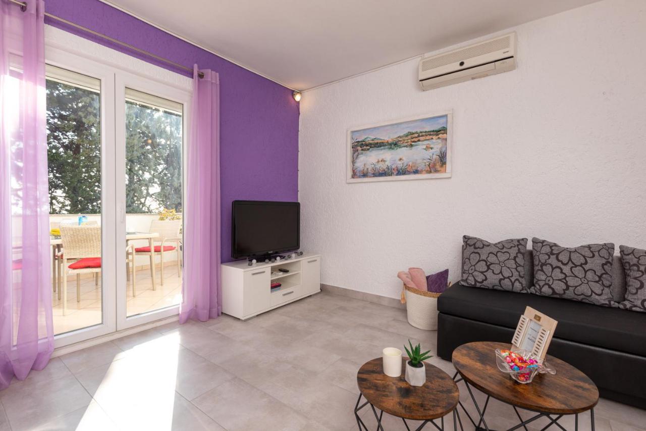 Apartment Marija Krk Town Buitenkant foto